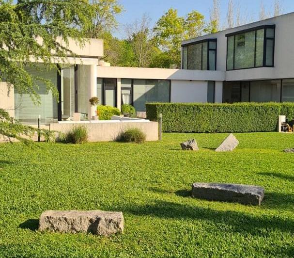 Casa  en Alquiler ubicado en Altos del Pilar, Pilar, G.B.A. Zona Norte 3