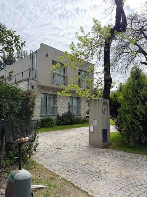 Foto de Casa en Venta en Highland Park CC, Pilar, G.B.A. Zona Norte, imagen 1