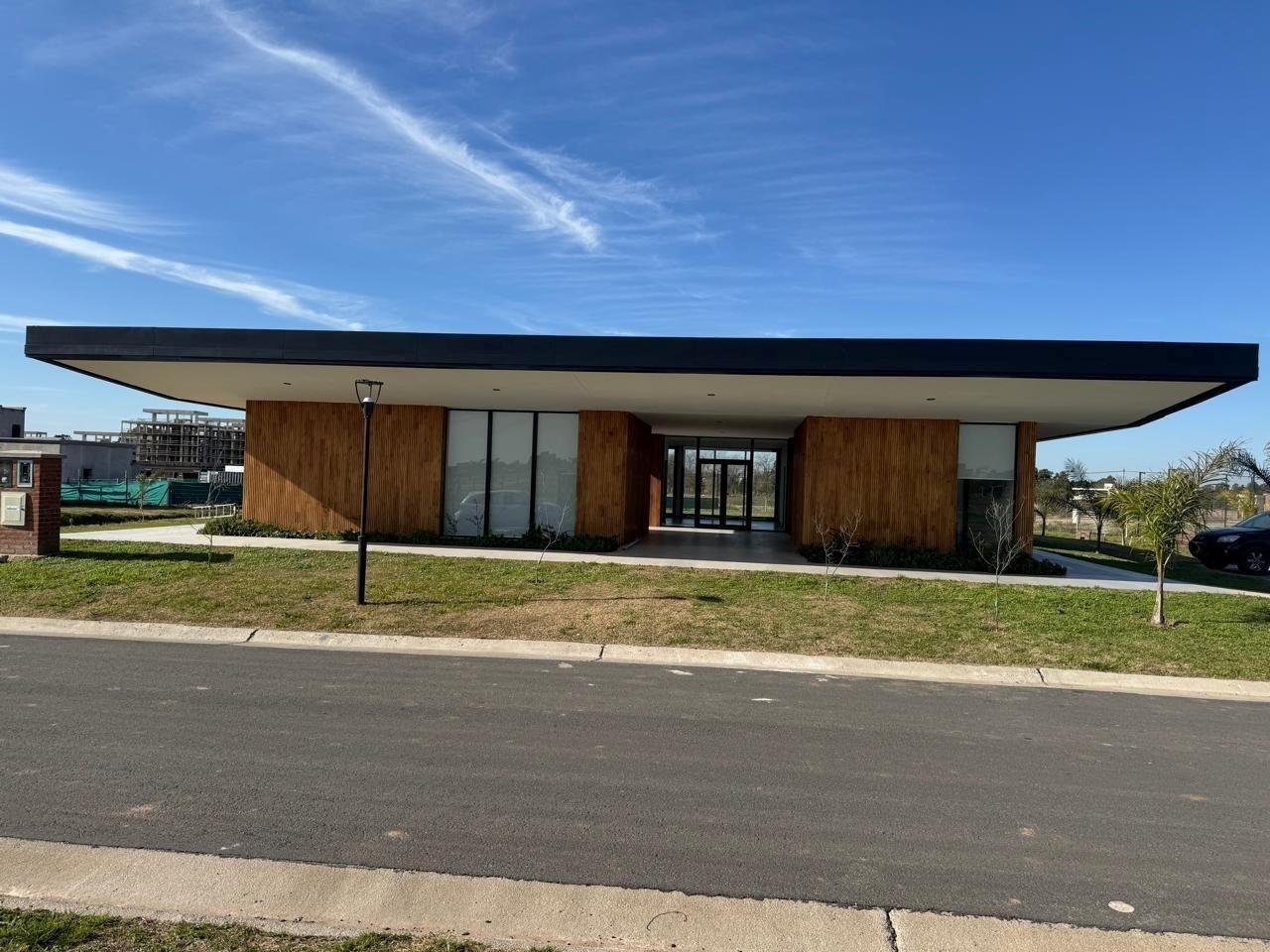 Foto de Terreno Lote en Venta en Village Plaza, Pueblo Vista, Bella Vista, imagen 1