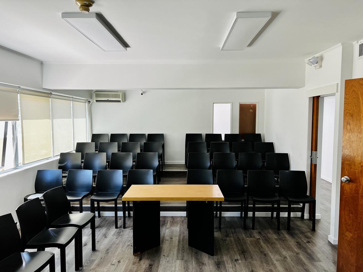 Venta Oficina en Belgrano con 1 Cochera 2