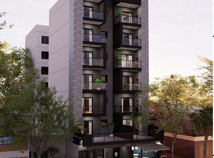 Local comercial en Av La Plata al 3900