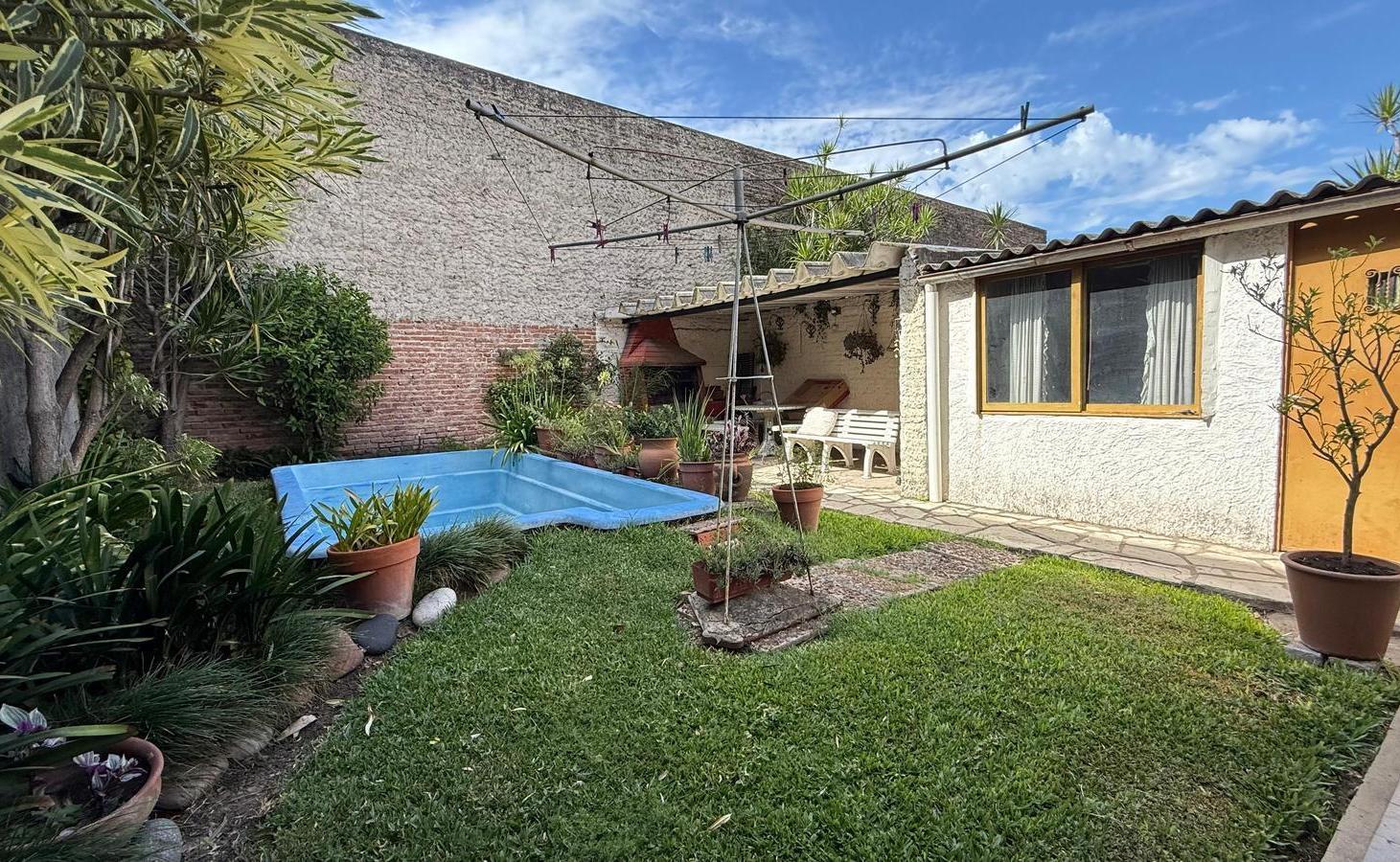 Casa en Chilavert con Jardin!