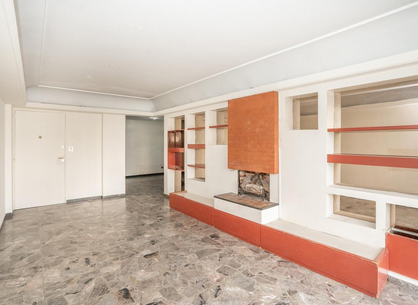 Foto de Venta de Departamento en Villa Crespo de 5 Ambientes y Dependencia, imagen 3