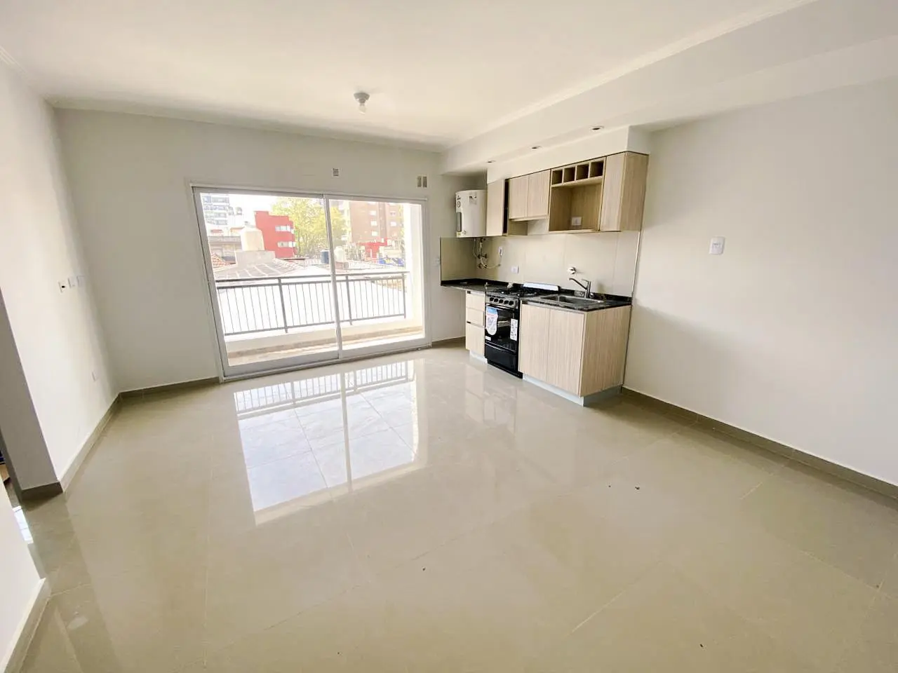 Departamento de 2 ambientes en venta- Caseros 5