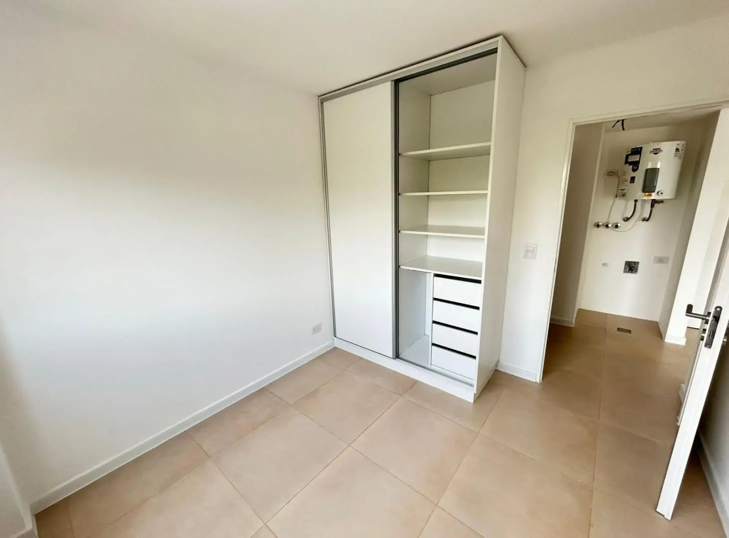 Departamento 2 ambientes en venta 4