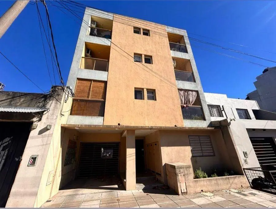 venta Departamento 2 ambientes con cochera 5