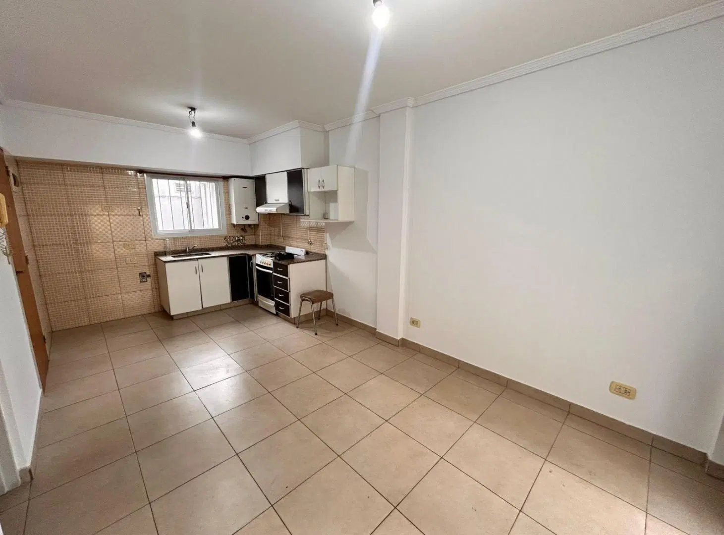 Departamento 2 ambientes en alquiler 4