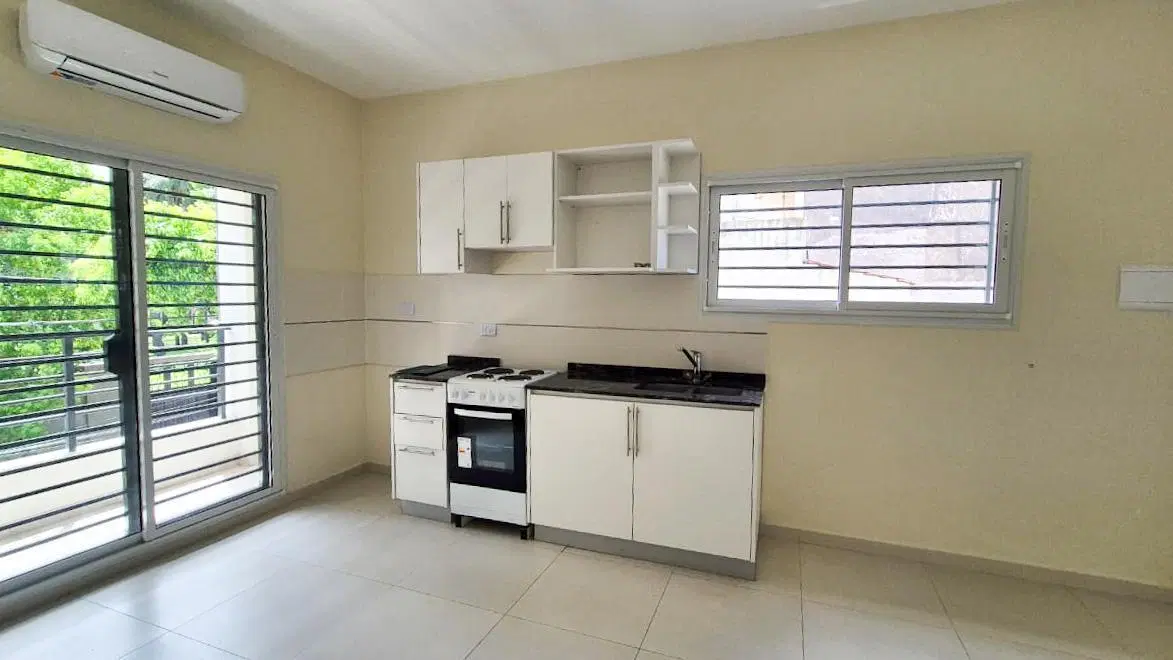 Departamento 2 AMBIENTES en VENTA - Villa Lynch 4