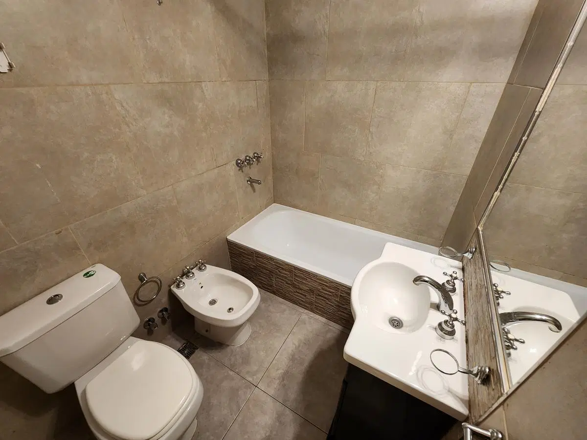 Alquiler departamento 2 ambientes - Caseros 4