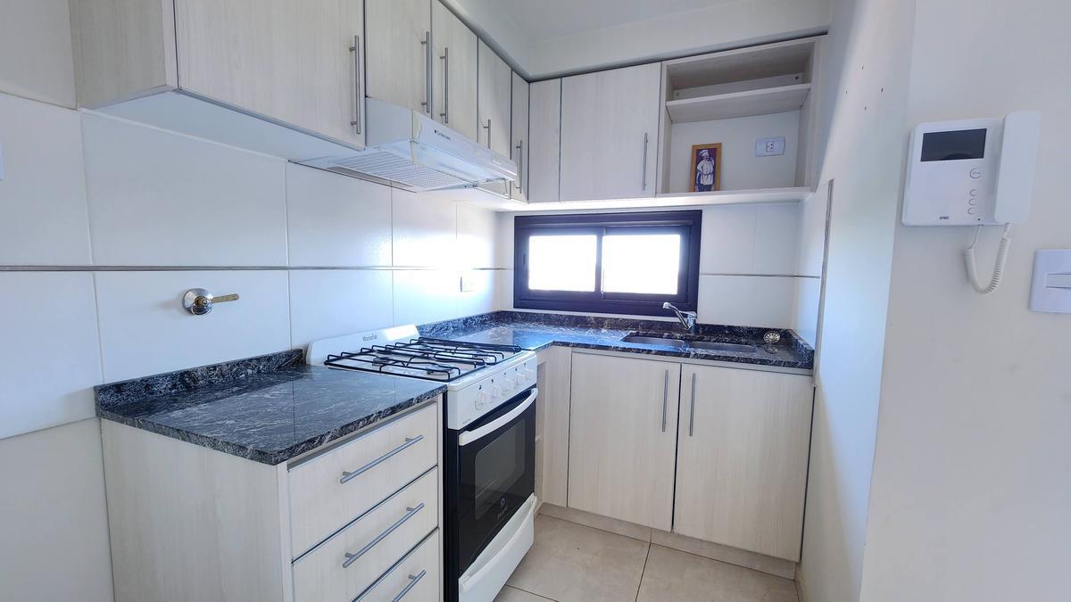 Foto de VENTA - CASEROS - 2 AMBIENTES, imagen 2