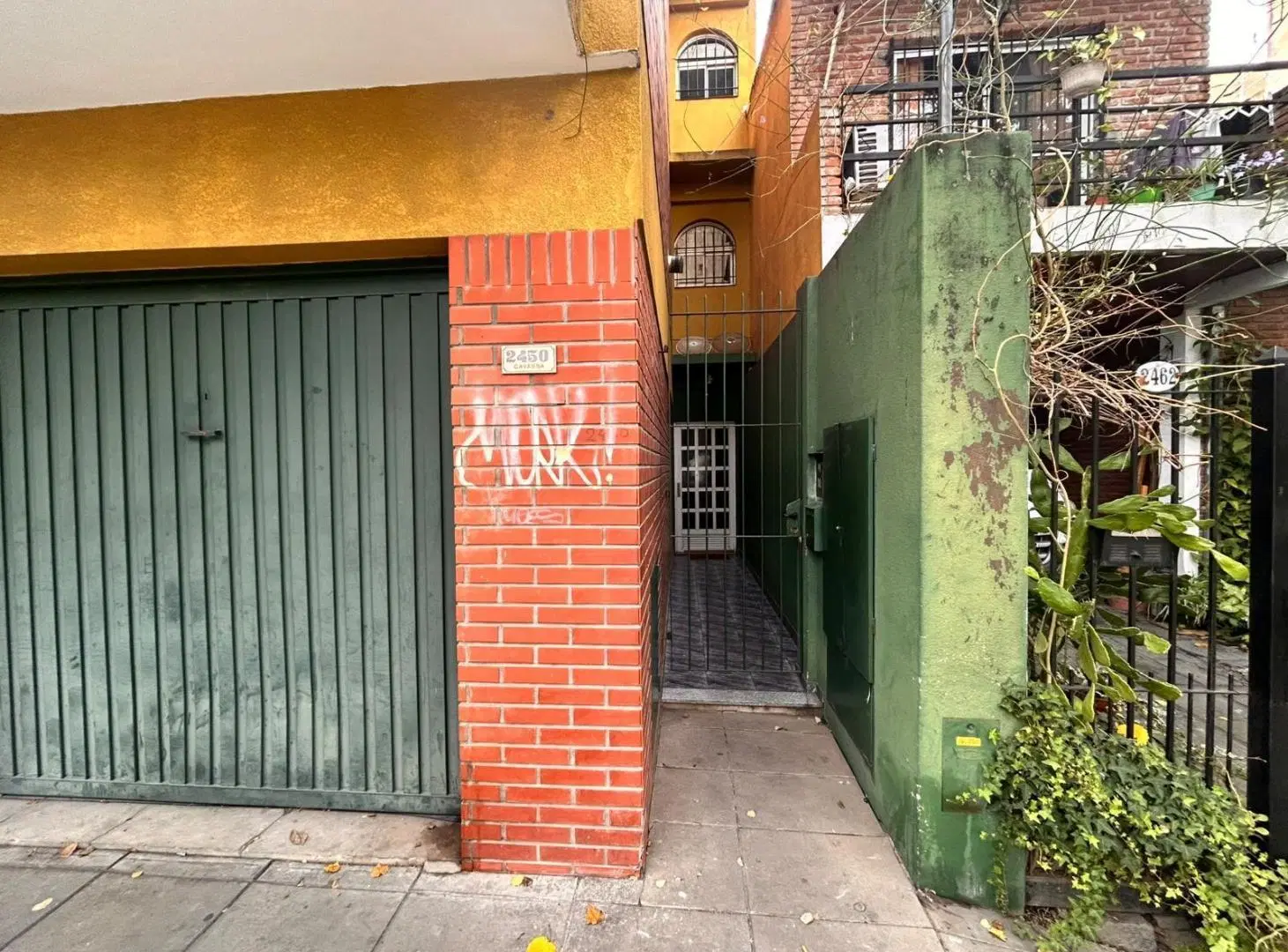 Departamento 2 ambientes primer piso por escalera 3