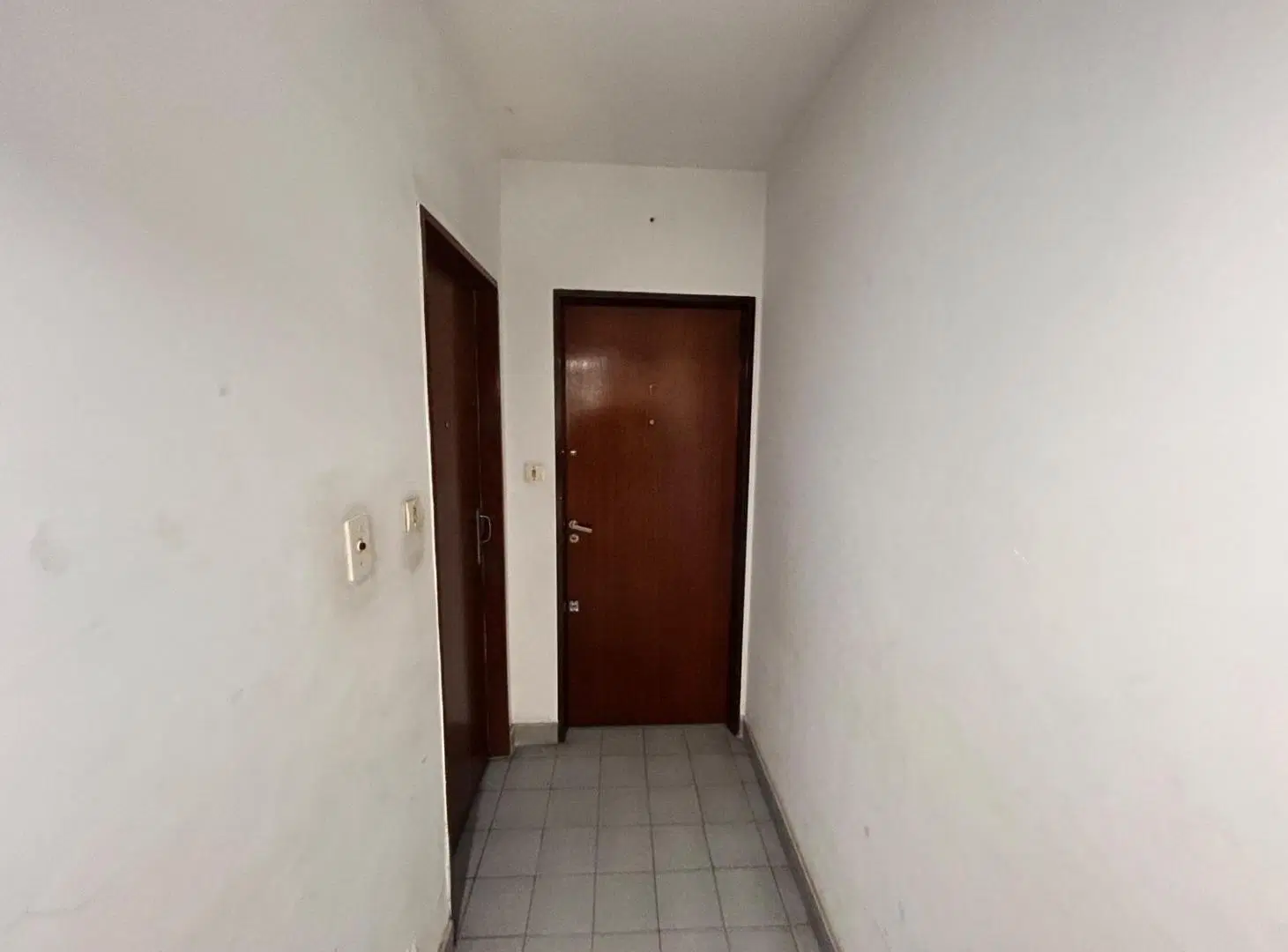 Departamento 2 ambientes primer piso por escalera 5