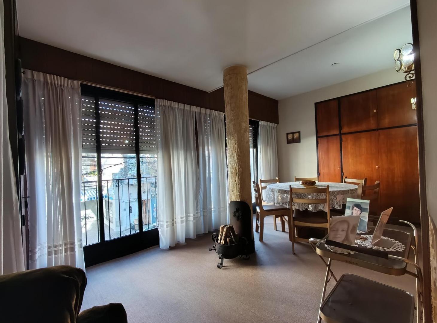 Foto de Departamento DE 4 AMBIENTES en VENTA, imagen 4