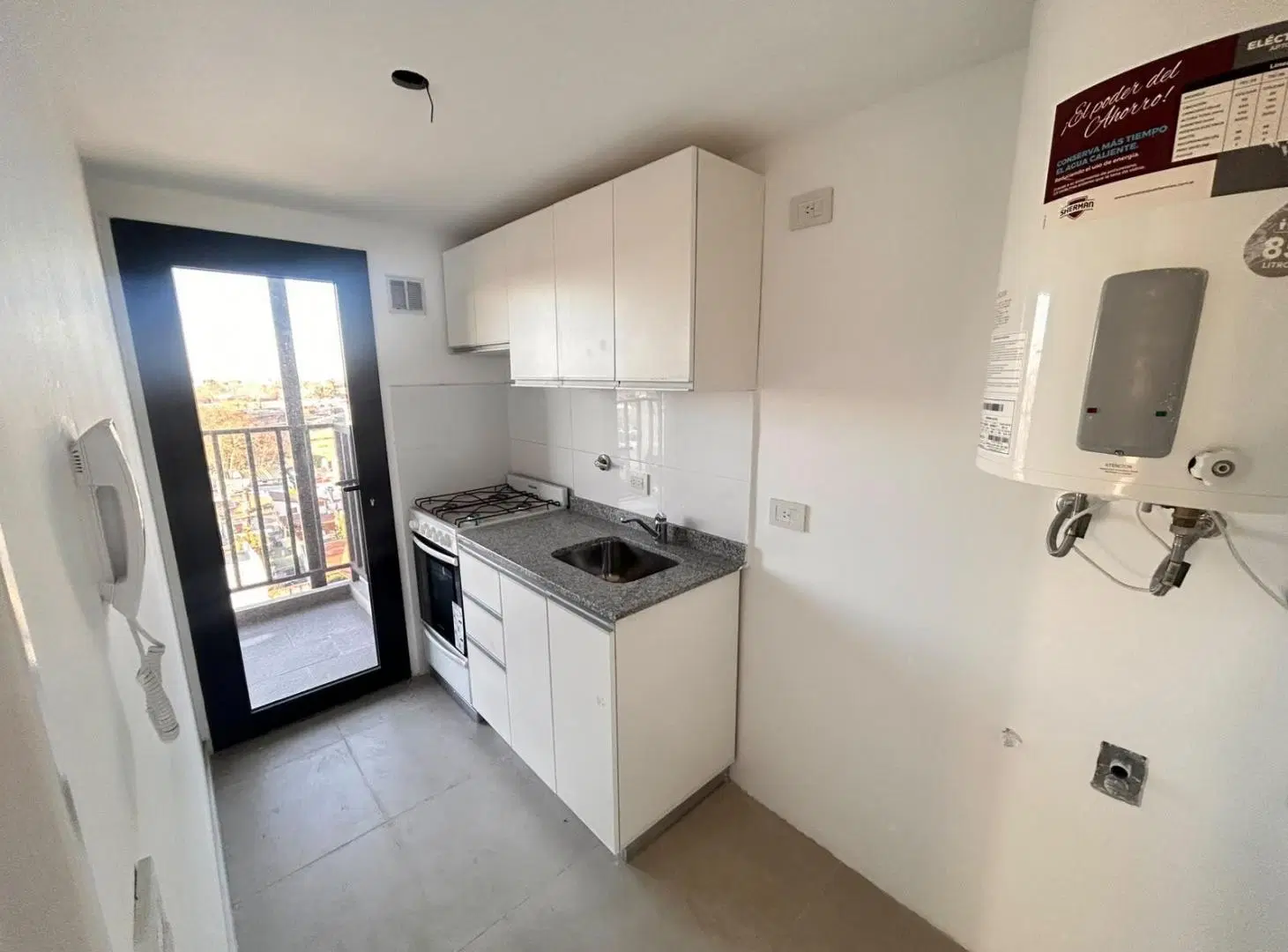 Venta departamento 3 ambientes con cochera edificio con amenities 8