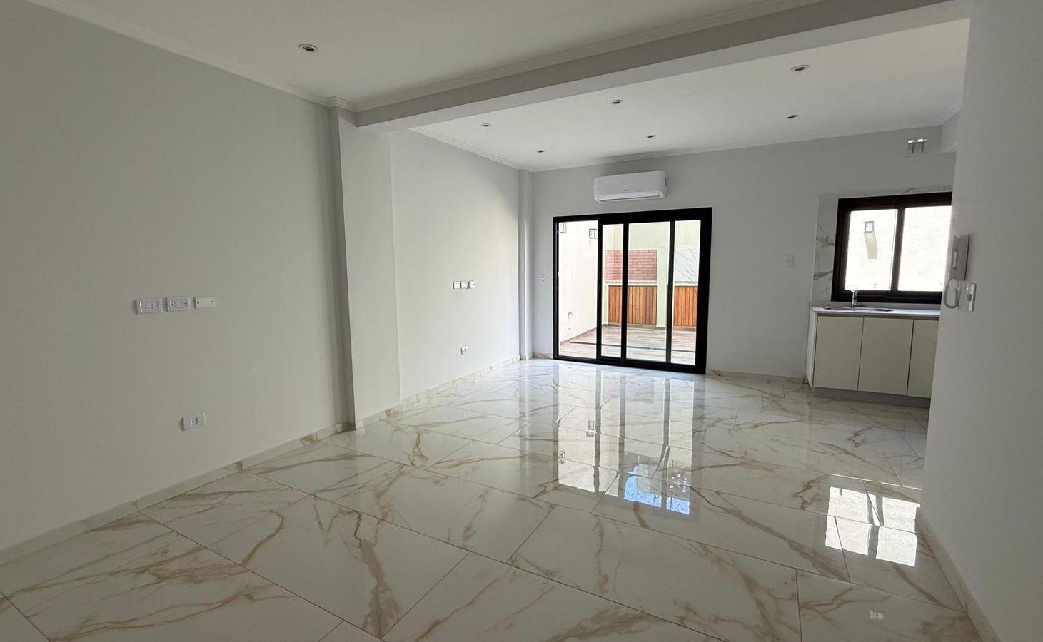Foto de Departamento 3 ambientes en con jardín, imagen 4