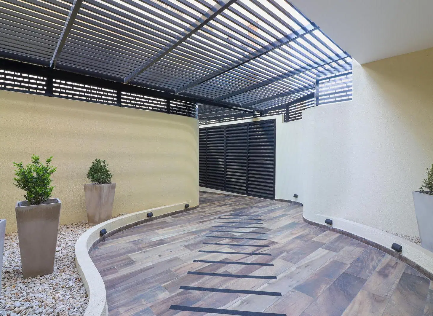 Excelente departamento 3 ambientes a estrenar al frente en Villa Ballester 3