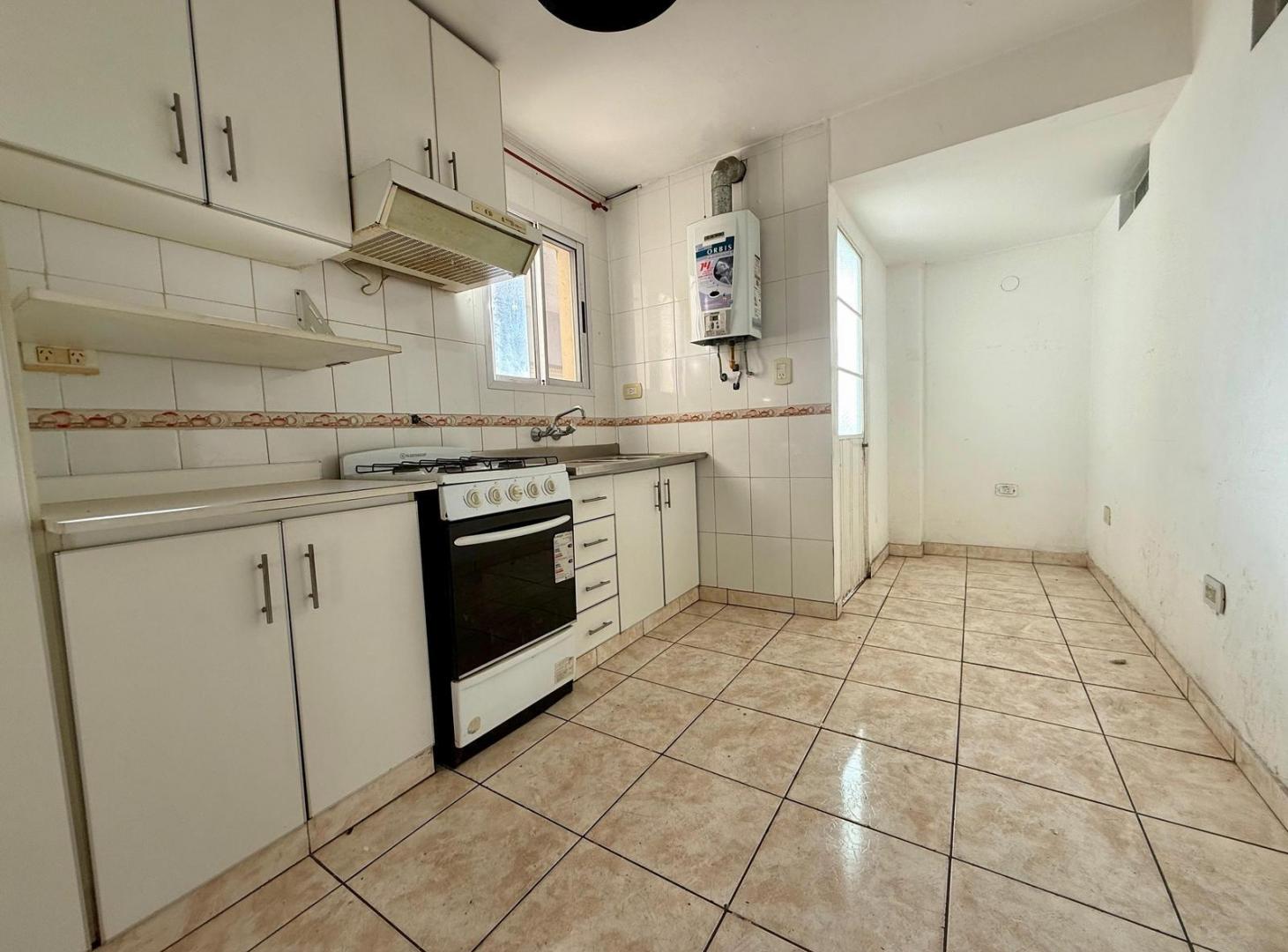Foto de Departamento 4 ambientes con cochera en San Martin Ctro., imagen 5
