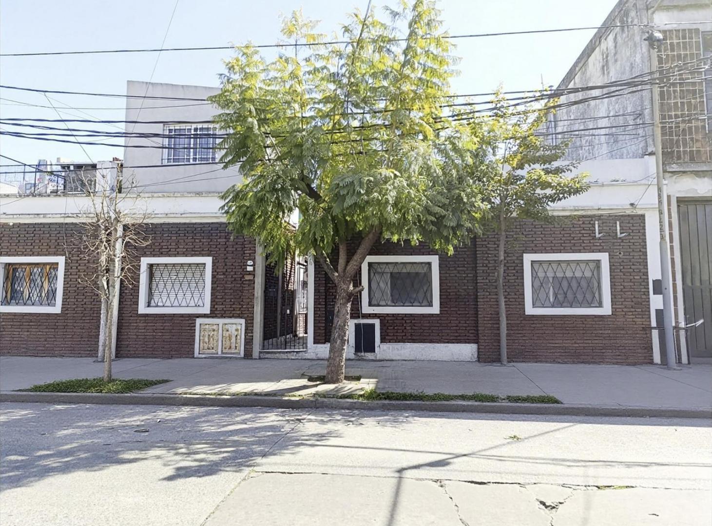 Foto de PH EN VENTA - VILLA LYNCH, imagen 1