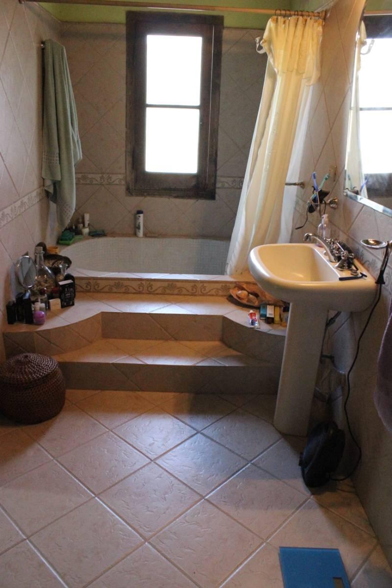 Foto de IMPORTANTE PROPIEDAD A LA VENTA EN MENDIOLAZA CENTRO, imagen 5