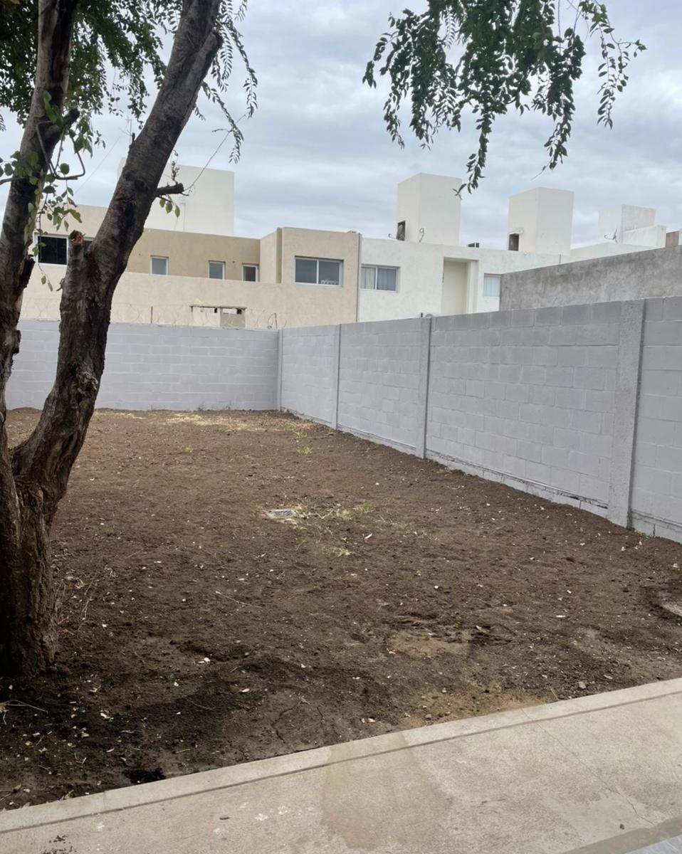 Duplex a La Venta en Barrio Norte I 3
