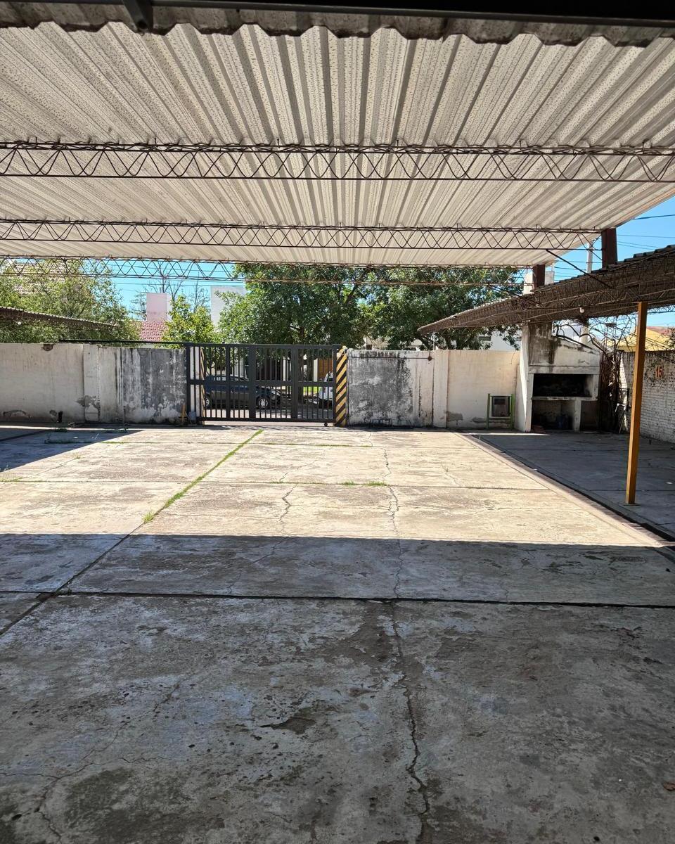 Hotel en Venta Funcionando en Rio Tercero Sobre La Av Principal 4