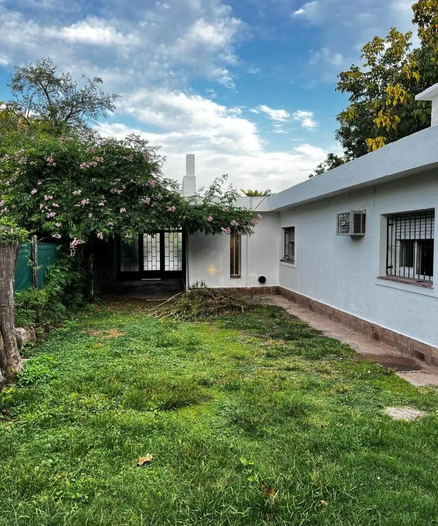 CASA EN VENTA EN VILLA ALLENDE – BARRIO SAN ALFONSO 2