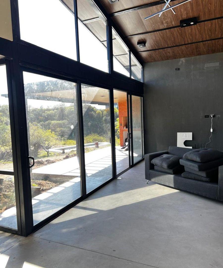CASA EN VENTA EN ASCOCHINGA – LOTEO BUEN AIRE