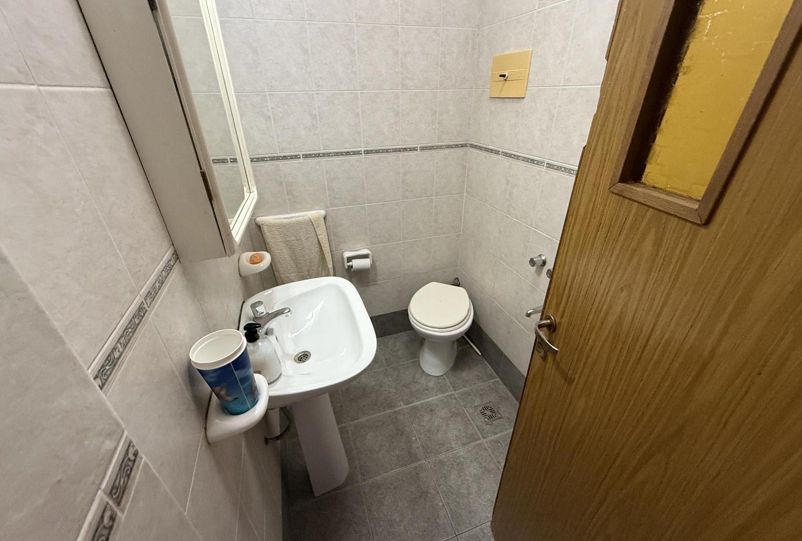 Casa en venta 3 dormitorios con jardín - La florida