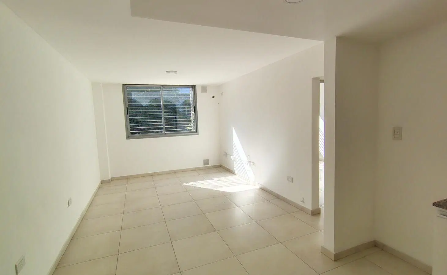 Alquiler departamento 1 dormitorio con pileta - Barrio Martin 3