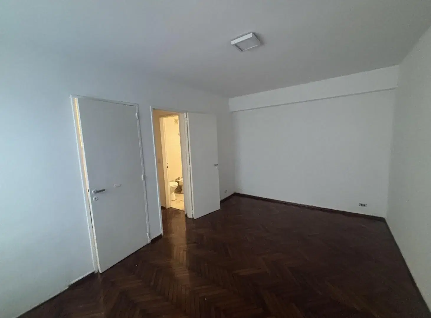 Departamento de 1 dormitorio EN VENTA - Zona Centro 5