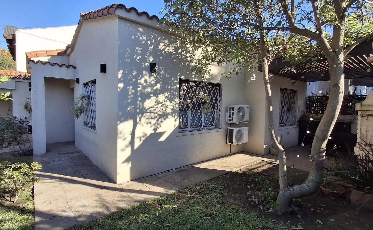 Casa 3 Dormitorios en Planta Baja VENTA - Alberdi 3