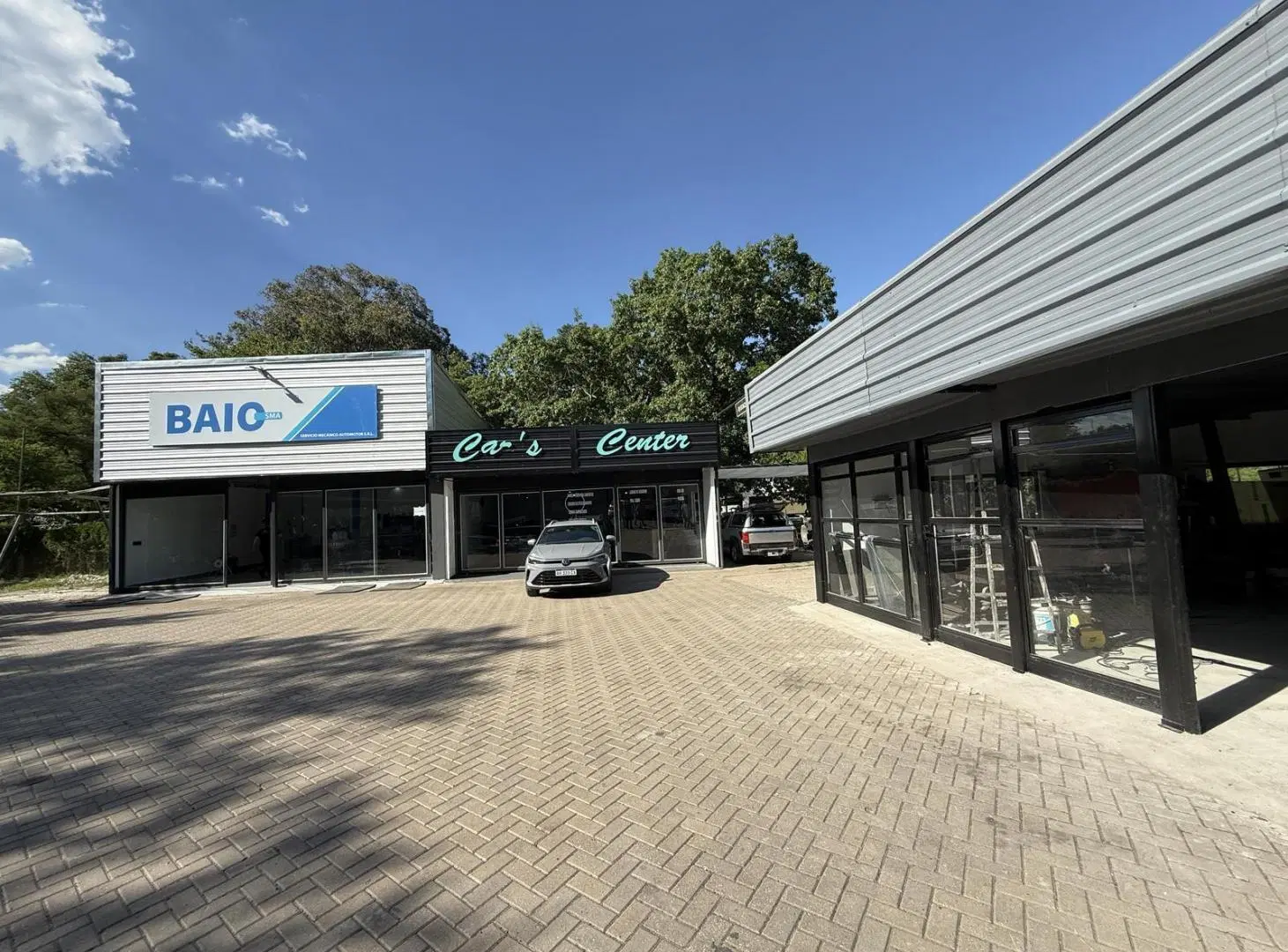 Local comercial en alquiler - Centro Funes 2