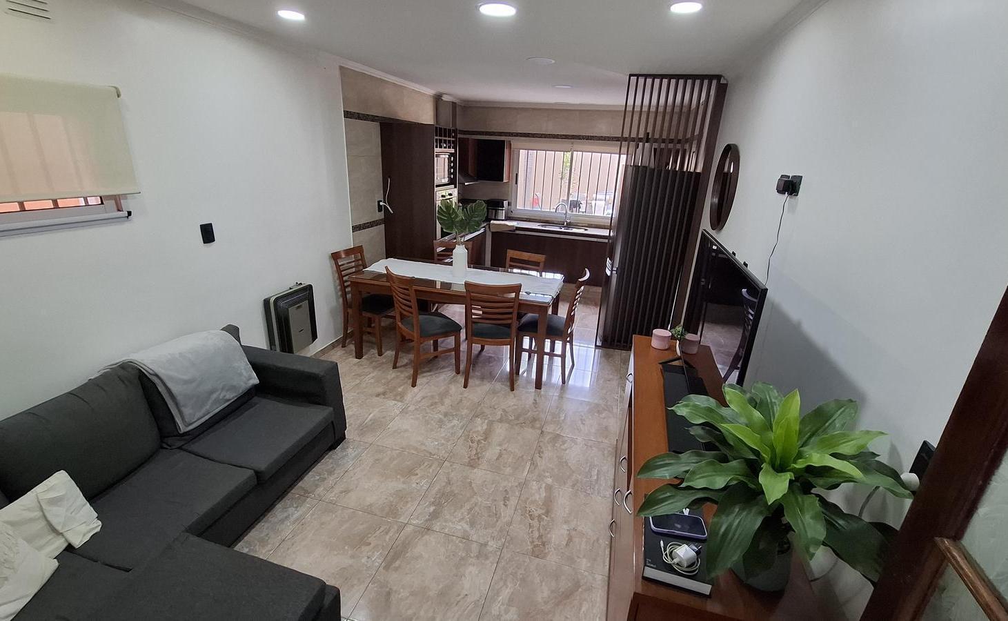 Foto de Casa 2 dormitorios | RECICLADA | Barrio Nuestra Sra. De la guardia, imagen 2