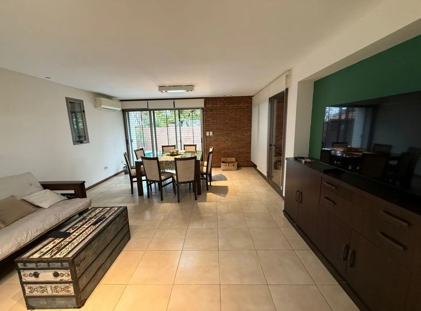 Venta Casa 3 dormitorios con pileta - Barrio Acindar 4