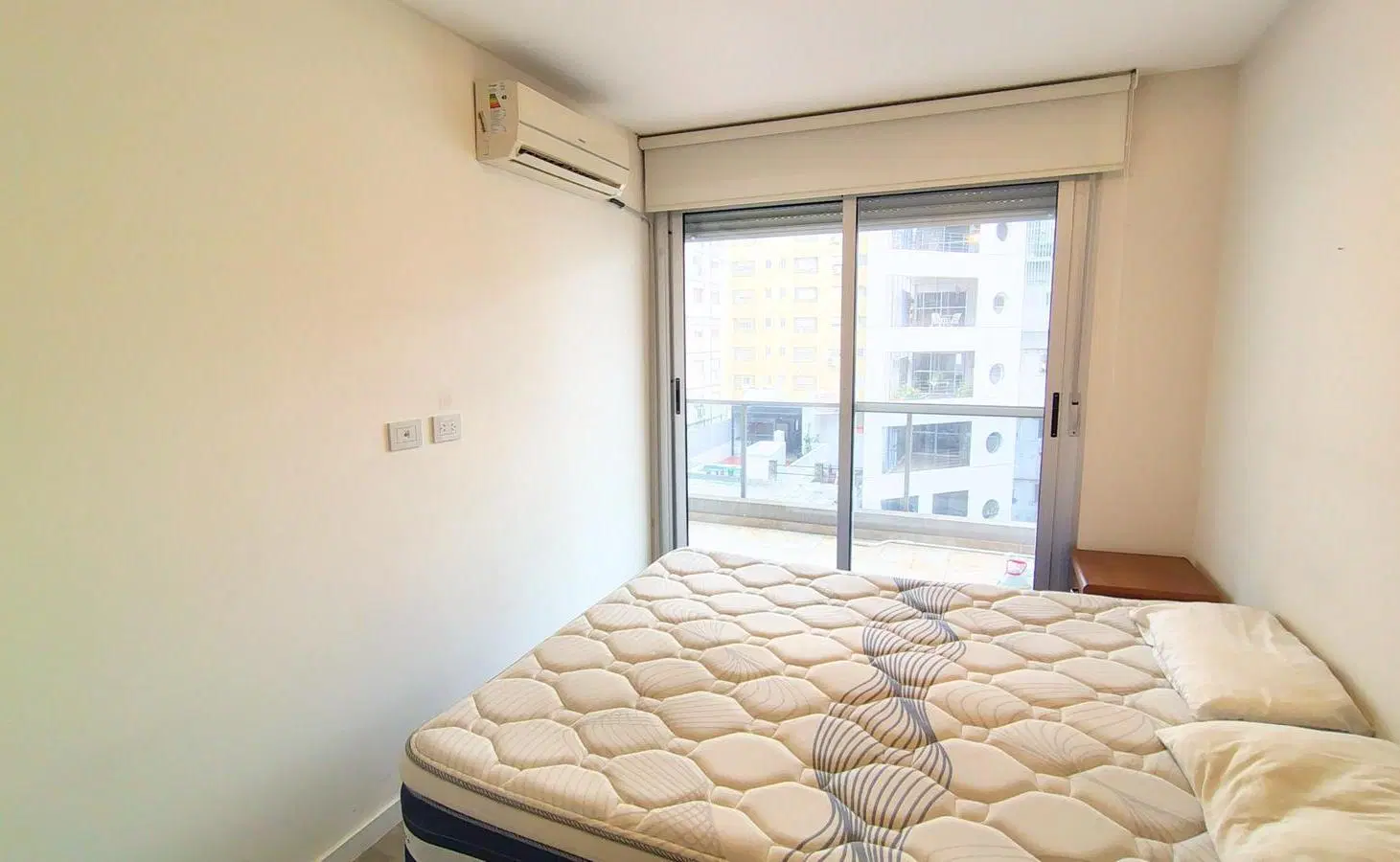 Alquiler depto 1 dormitorio semi amoblado - Barrio Martin 5