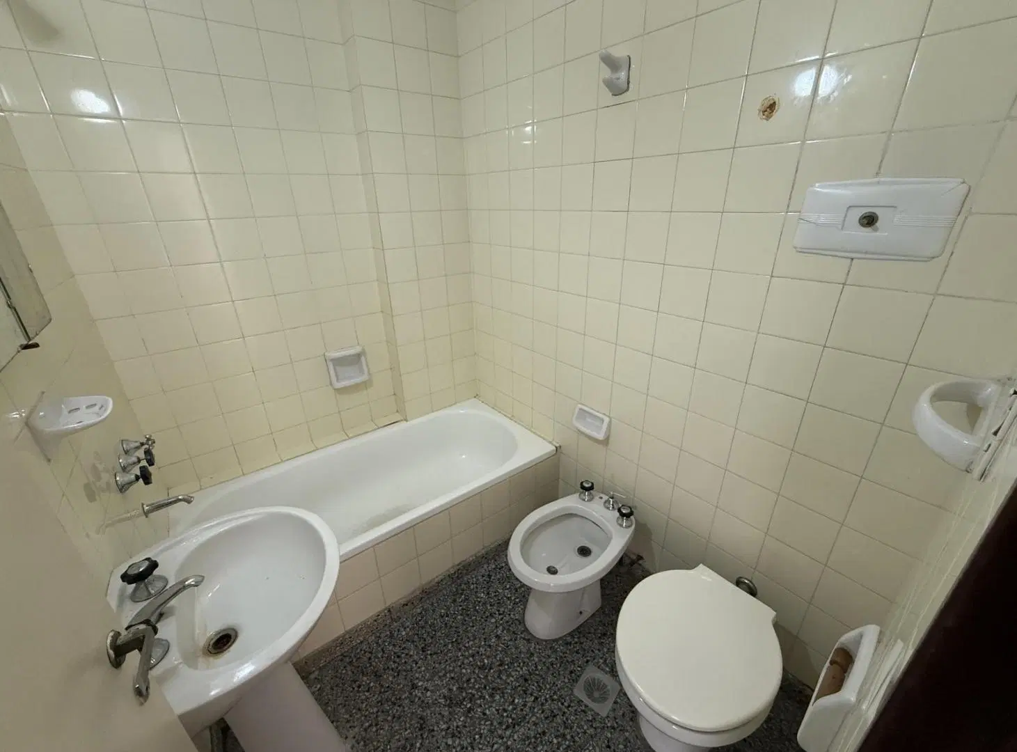 Departamento 1 dormitorio con seguridad en venta - Centro 8