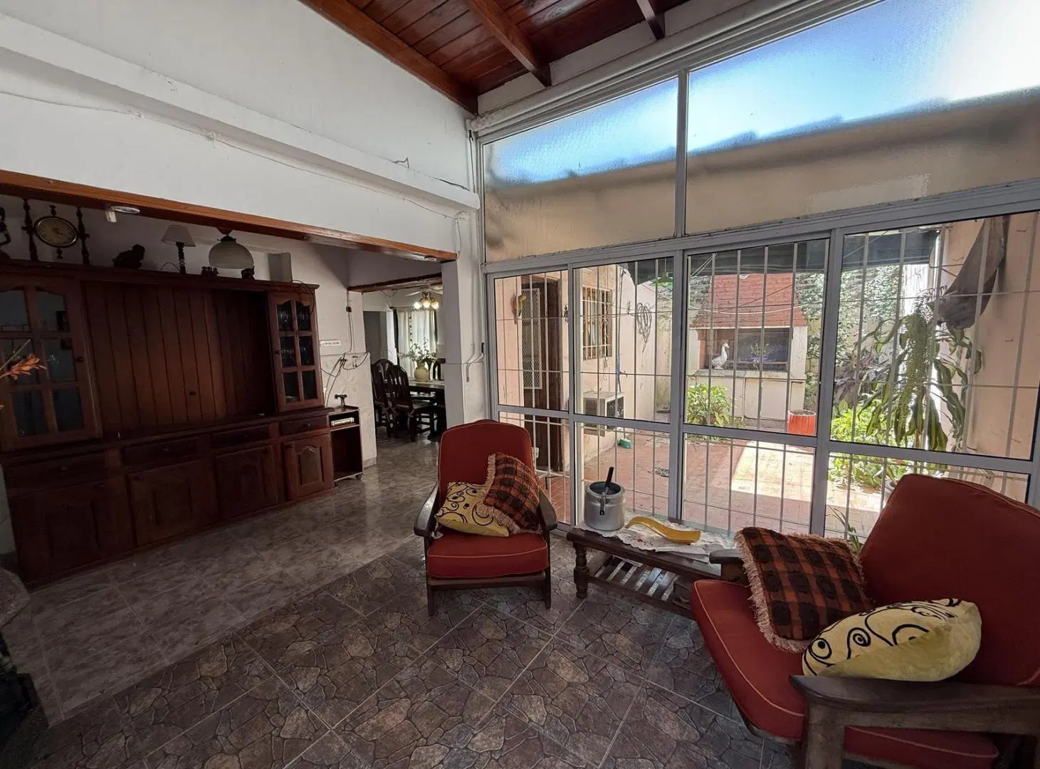 Casa en venta 1 dormitorio con patio | Ludueña 3