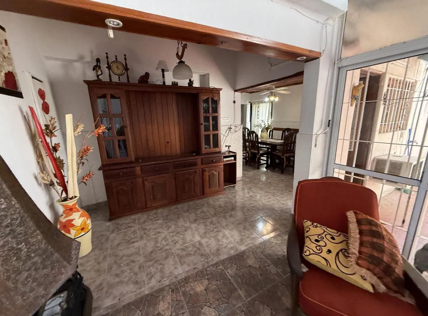 Casa en venta 1 dormitorio con patio | Ludueña 4