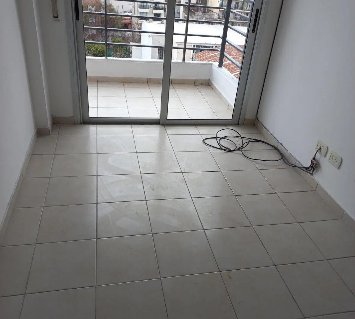 Departamento 1 dormitorio con balcón ALQUILER - Barrio Martin 4