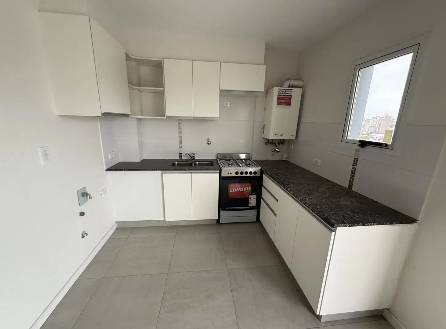 Departamento en venta 2 dormitorios   cochera - Barrio Lourdes 5
