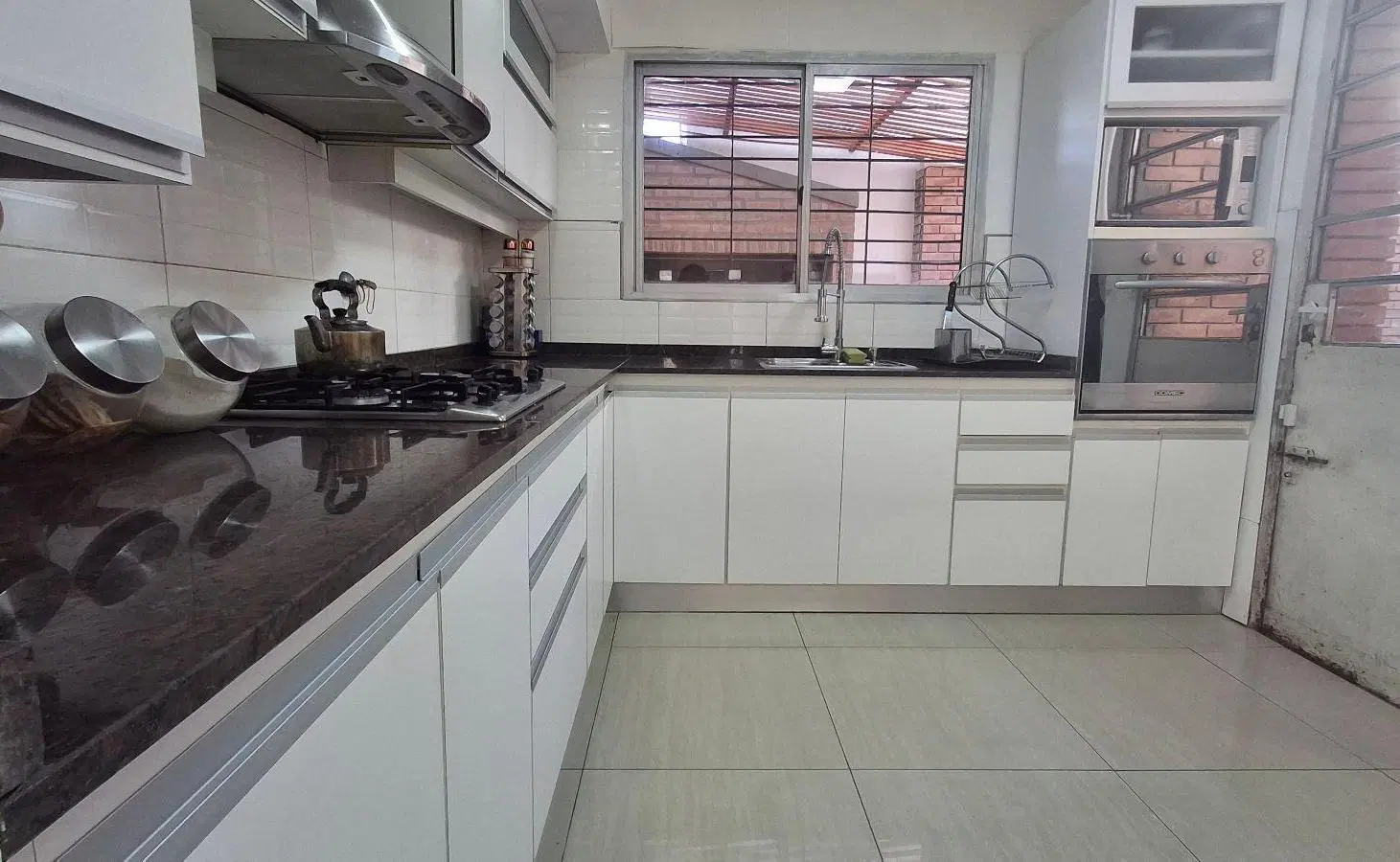 Casa en venta 2 dormitorios   comodín | Alberdi río 2