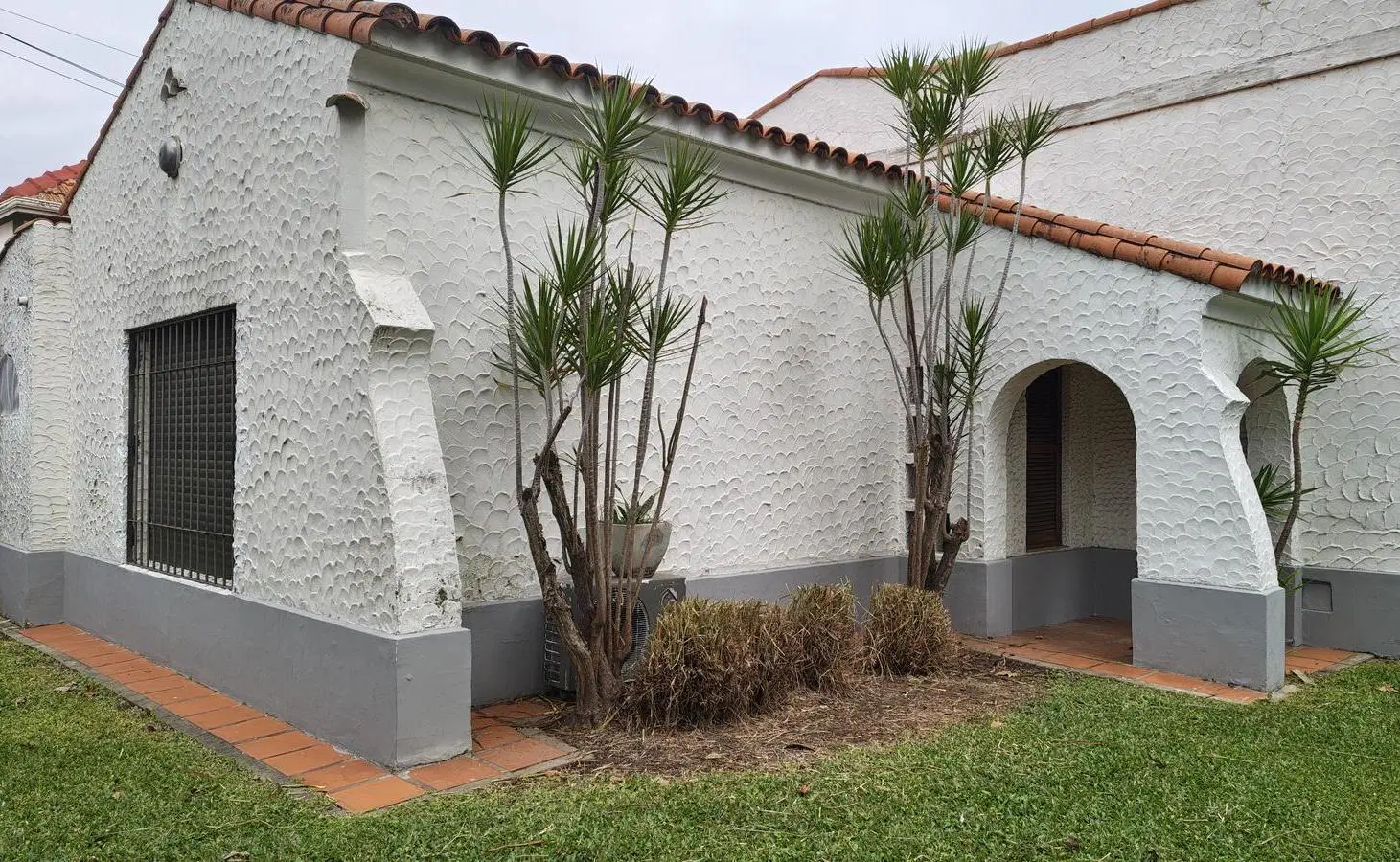 Casa de 3 dormitorios en venta - Alberdi río 8
