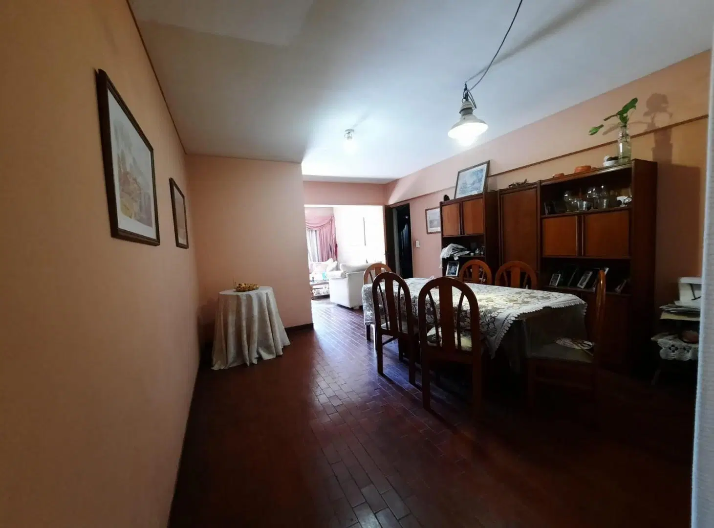 Departamento 3 dormitorios con cochera VENTA - Barrio Refinería 8