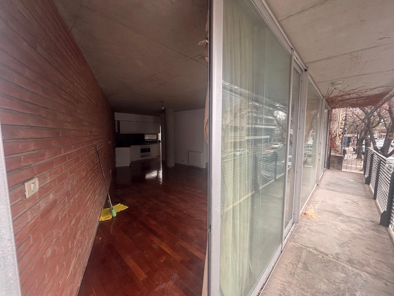 Foto de Alquiler departamento 2 dormitorios con cochera y amenities - Pichincha, imagen 4