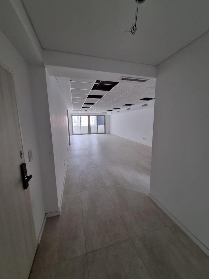 Foto de Alquiler oficina premium con cochera y seguridad - Microcentro, imagen 3