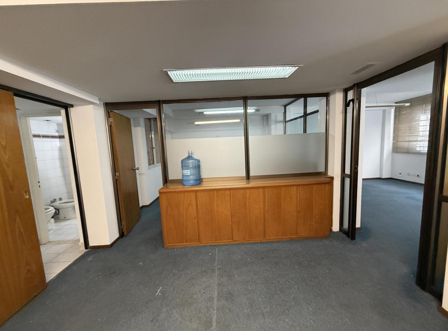 Foto de Venta/Permuta Oficina piso exclusivo - Centro, imagen 3