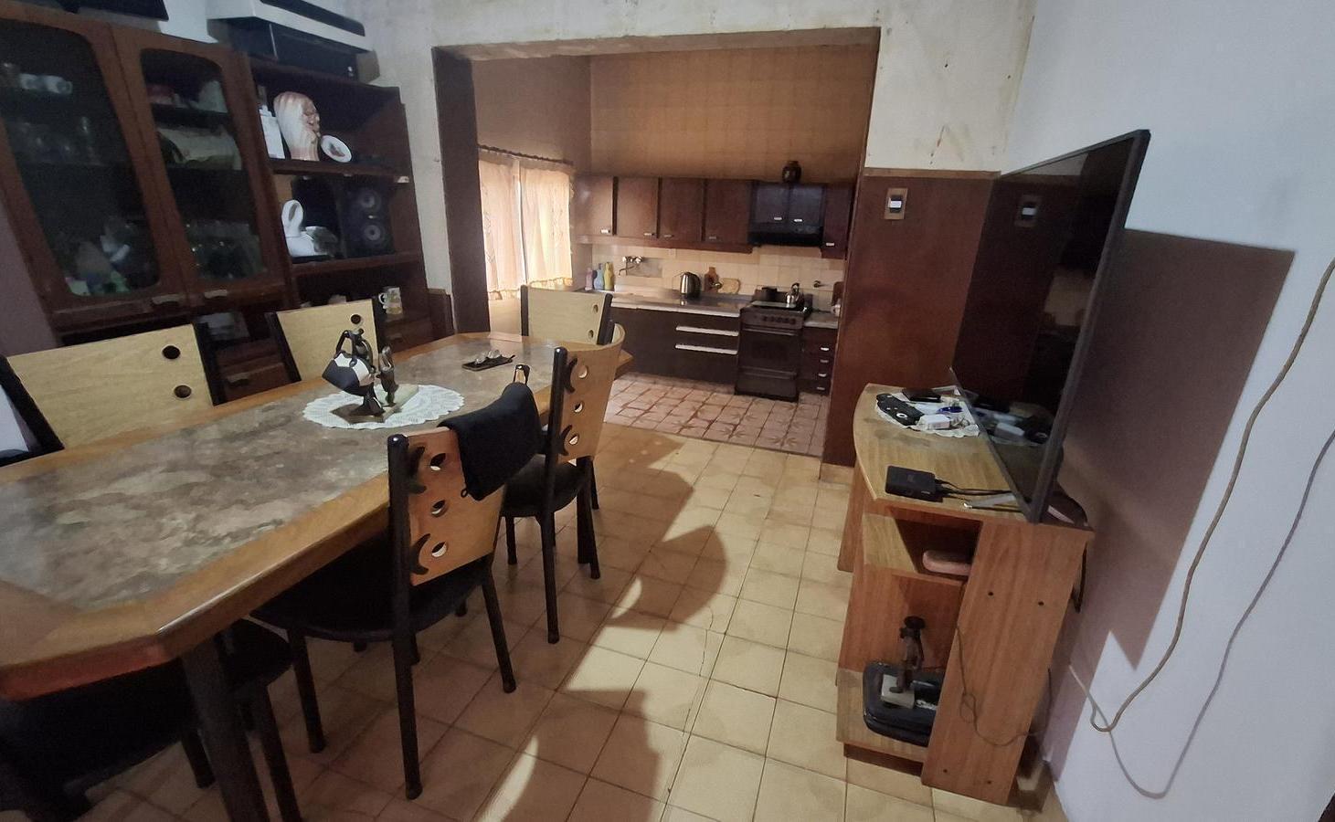 Foto de PH 2 dormitorios VENTA - Barrio Industrial, imagen 1