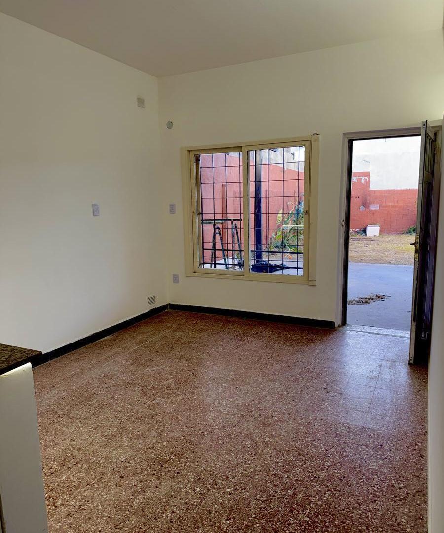 Foto de Casa en venta 3 dormitorios - Barrio Sarmiento, imagen 5