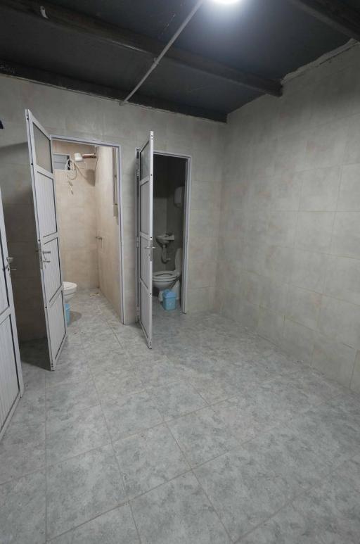 Foto de Galpón a estrenar con local - Barrio Ludueña, imagen 4