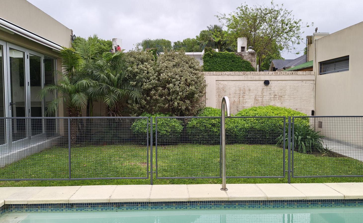 Foto de Venta Casa 3 dormitorios reciclada con jardín y pileta - Alberdi río, imagen 5